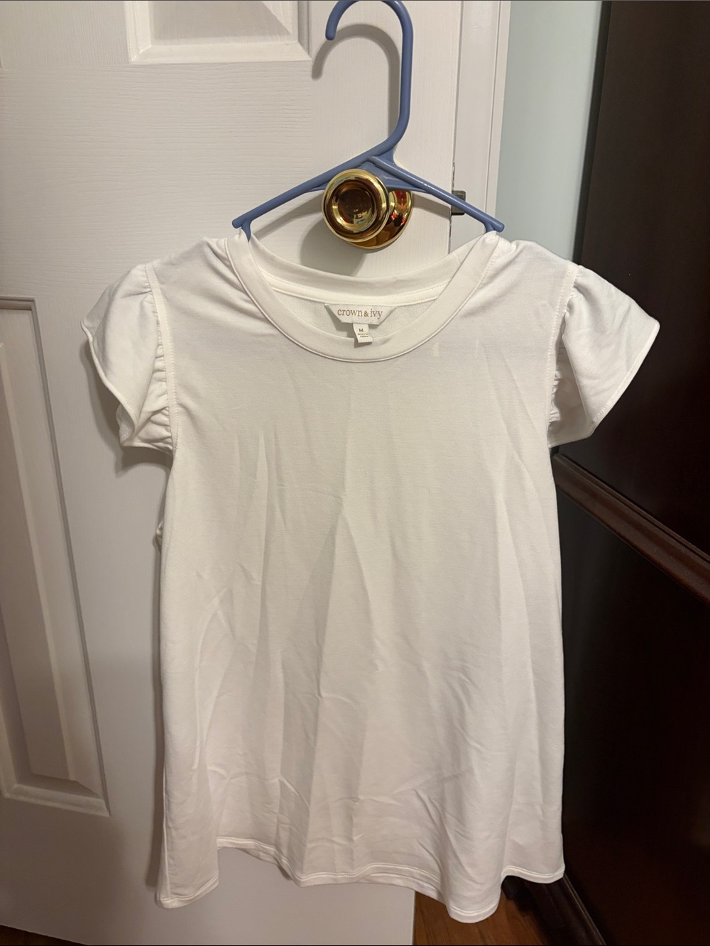 crown & ivy White Short Sleeve Tee tunic with ruffle Sleeves
